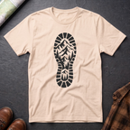 Schuhabdruck Berg - T-Shirt