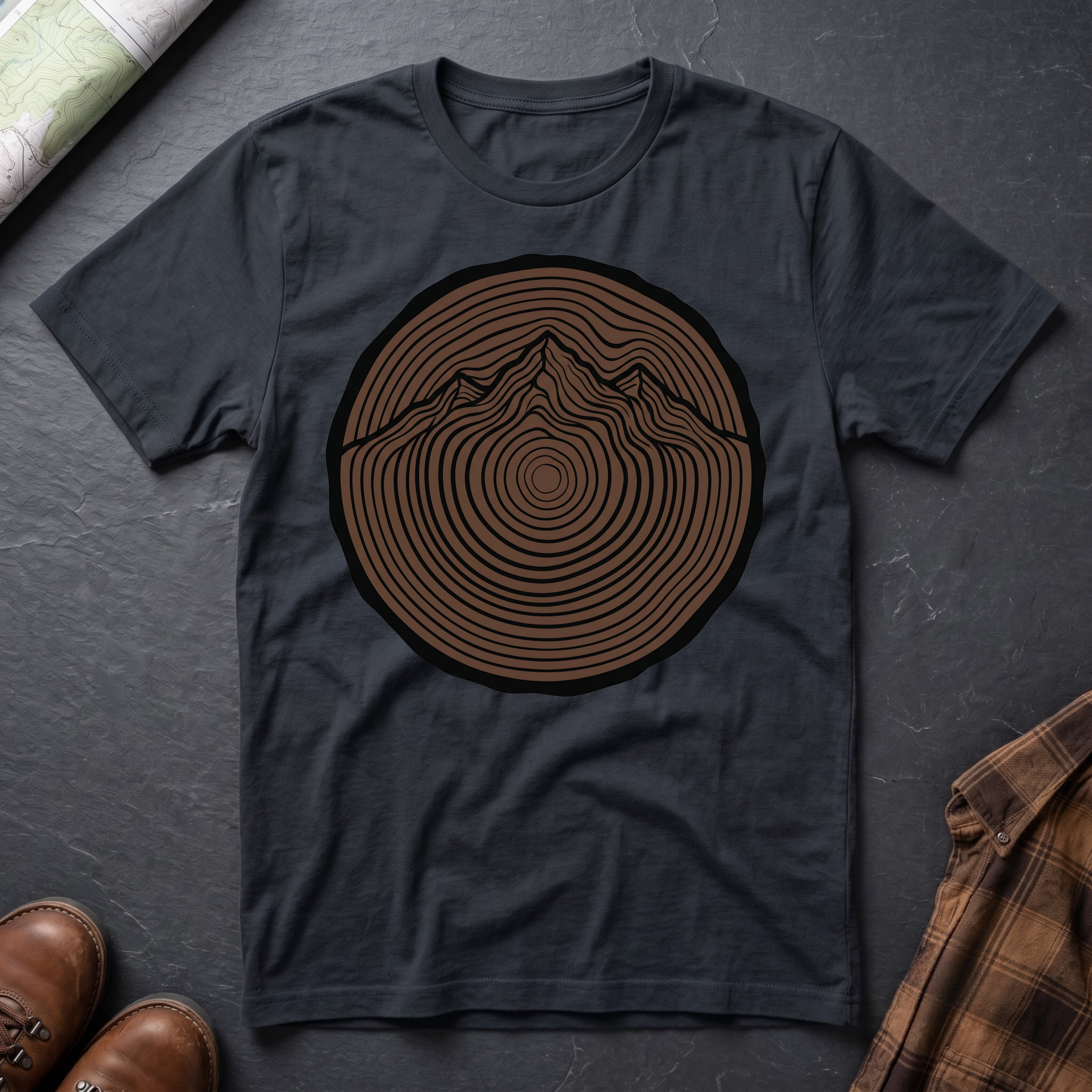 Baumstamm Berg - T-Shirt