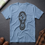 Schuhabdruck Berg - T-Shirt